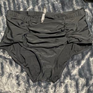 Torrid size 2 black ruched high waist bikini bottom
